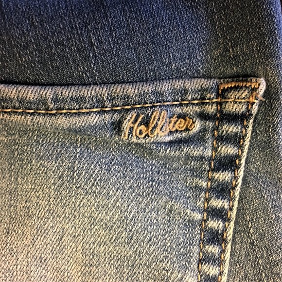 HOLLISTER High Rise Super Skinny Ripped Jeans | 1R - Picture 10 of 15